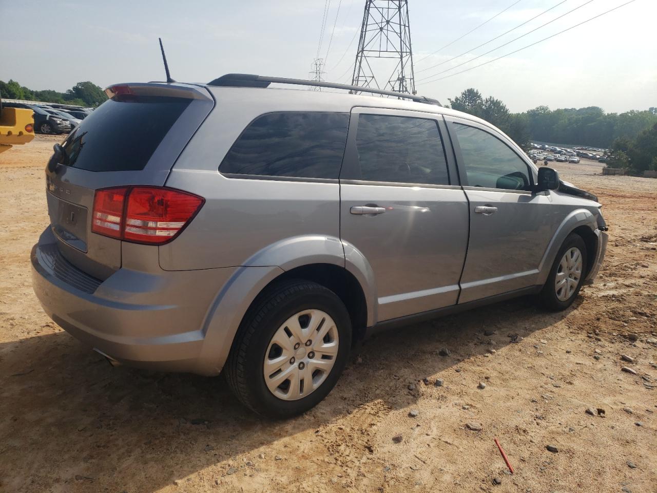 3C4PDCABXJT531652 2018 Dodge Journey Se