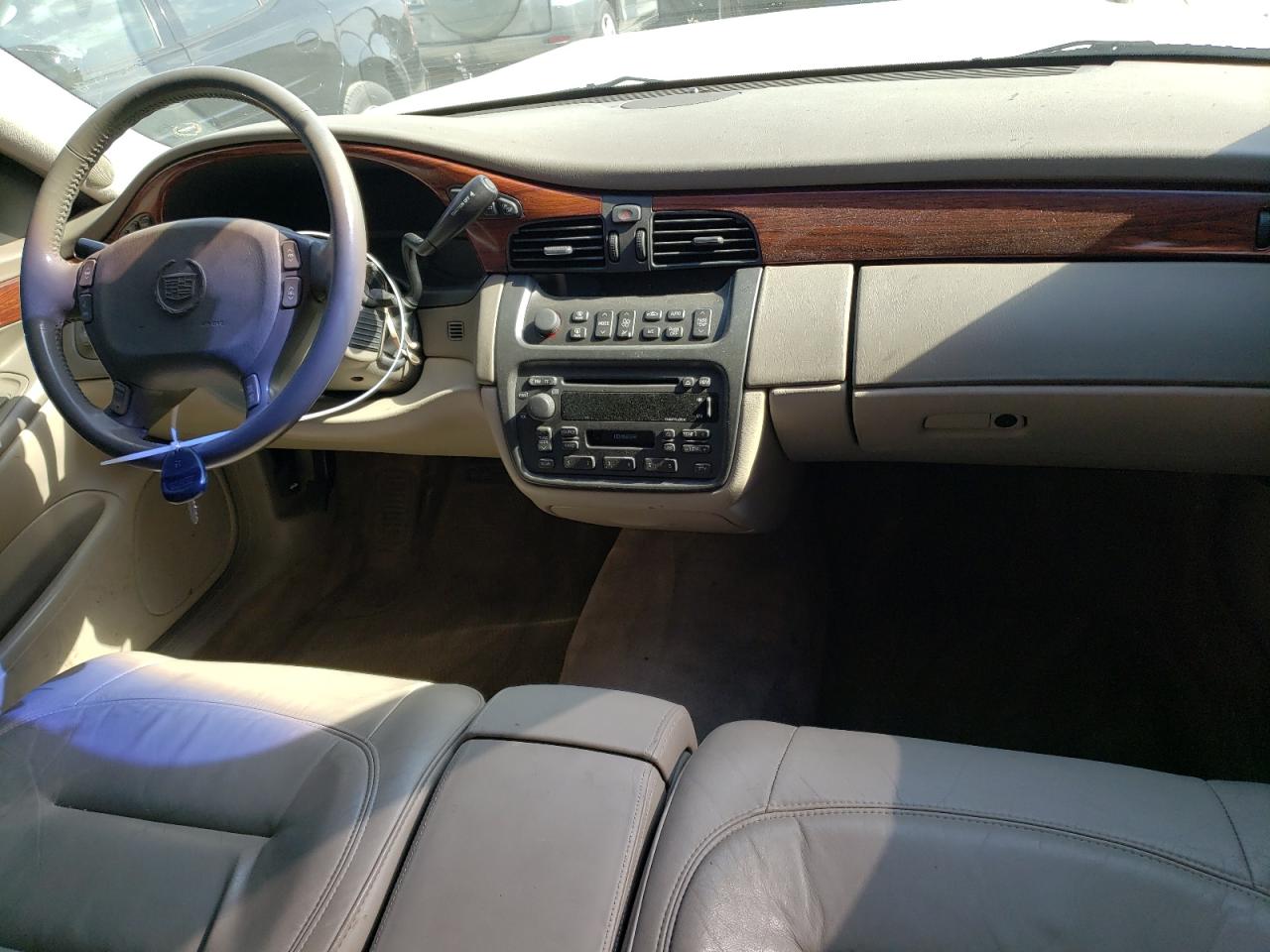 1G6KD54Y52U220131 2002 Cadillac Deville