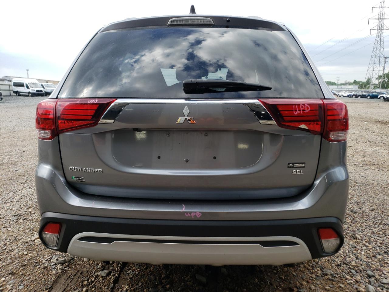 JA4AZ3A34LZ024459 2020 Mitsubishi Outlander Se