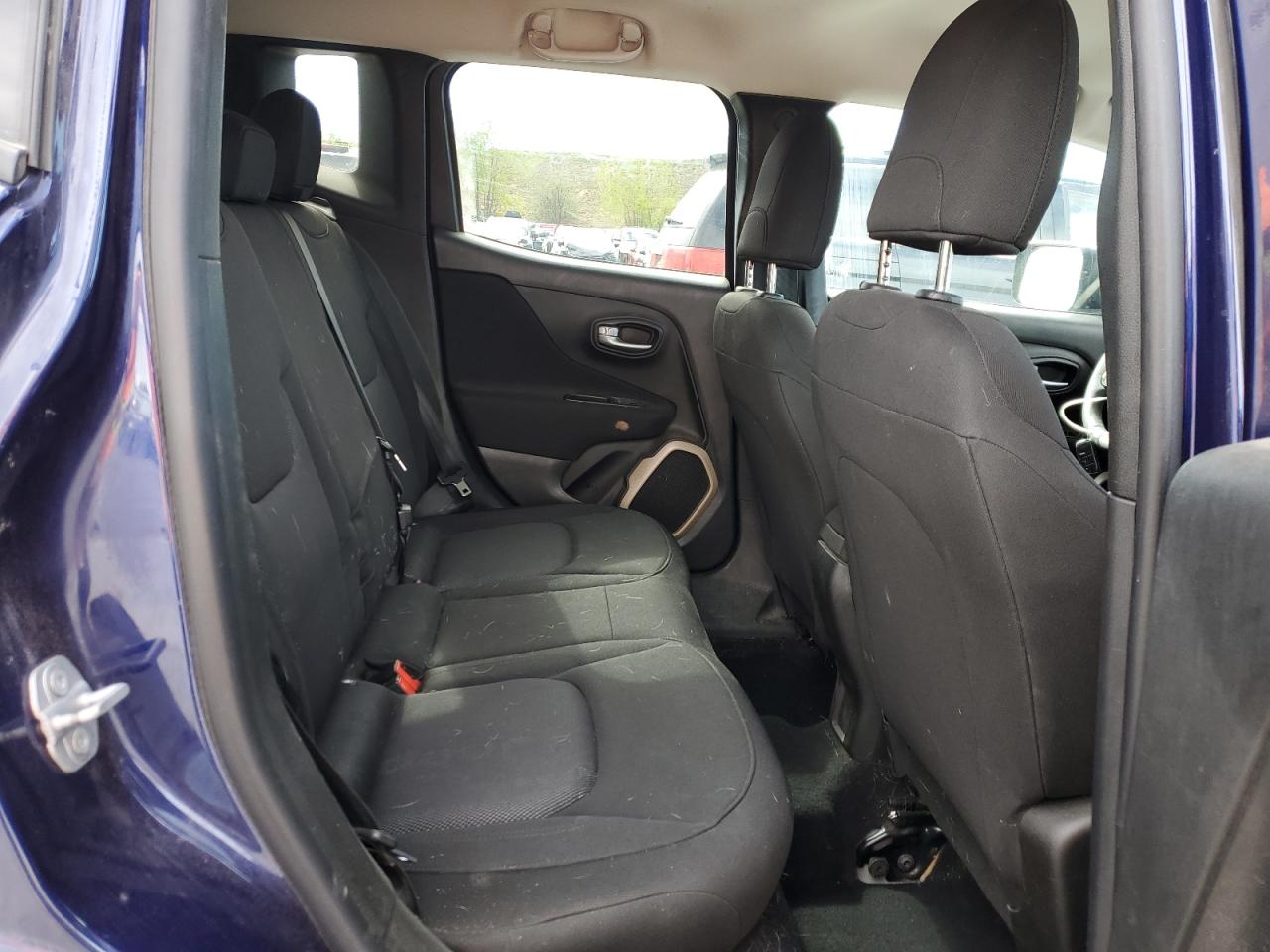 ZACCJBAT5GPE14460 2016 Jeep Renegade Sport