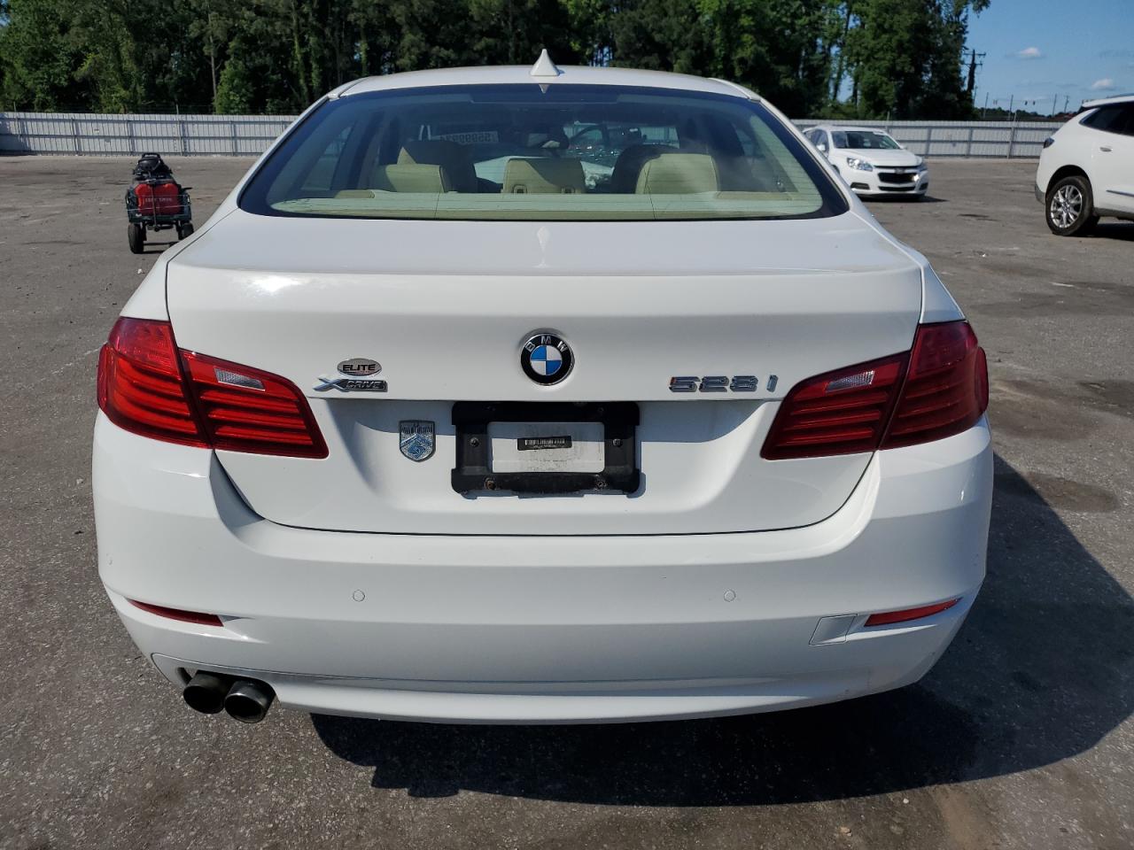 WBA5A7C58FD626882 2015 BMW 528 Xi