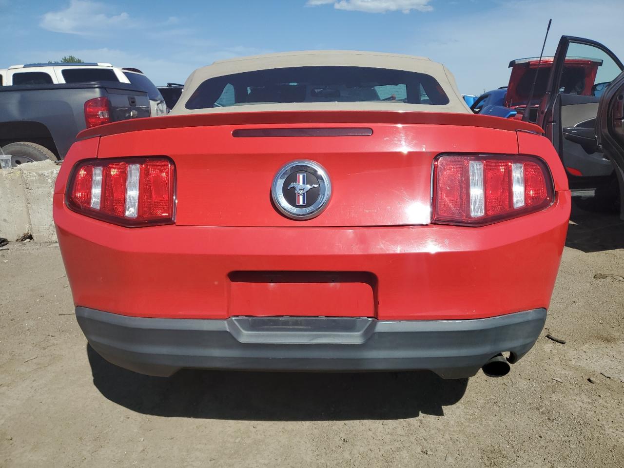 1ZVBP8EN4A5167602 2010 Ford Mustang