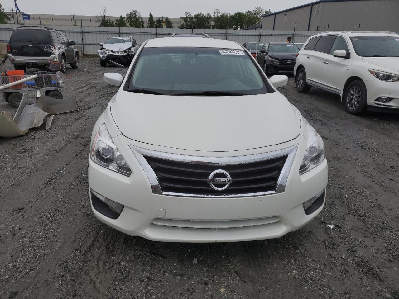 2015 Nissan Altima 2.5 vin: 1N4AL3AP9FN310982