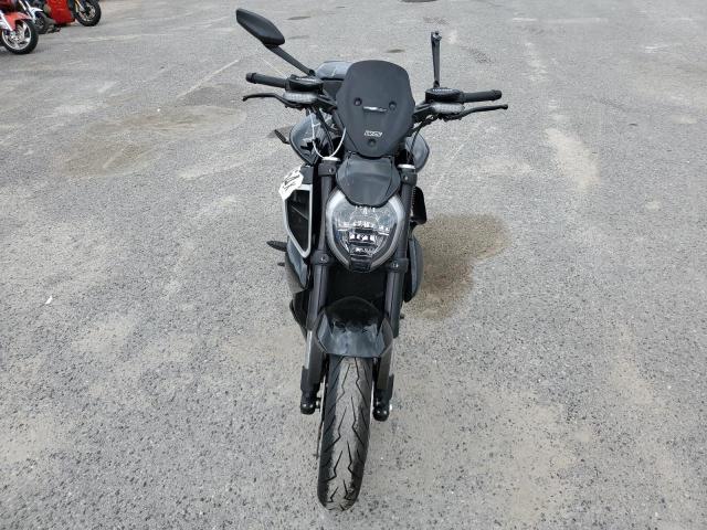 2023 DUCATI DIAVEL V4 ZDMGAR1W2PB000510
