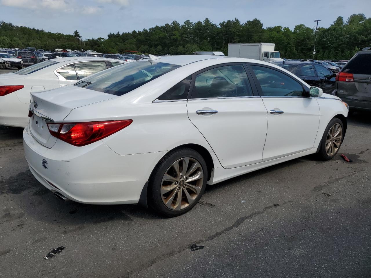 5NPEC4AC6CH415053 2012 Hyundai Sonata Se