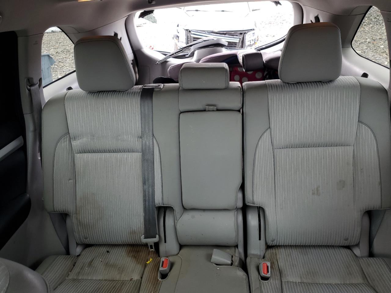 5TDBKRFH3FS181167 2015 Toyota Highlander Le