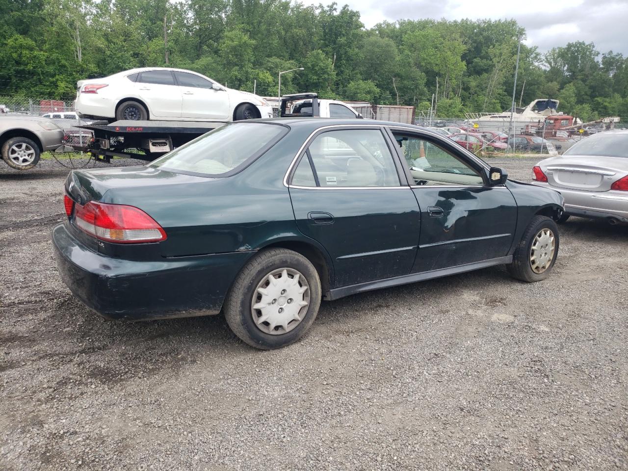 JHMCG66511C025647 2001 Honda Accord Lx