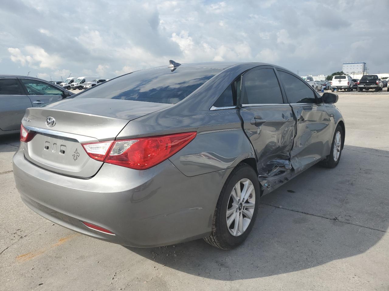 5NPEB4AC5DH760160 2013 Hyundai Sonata Gls