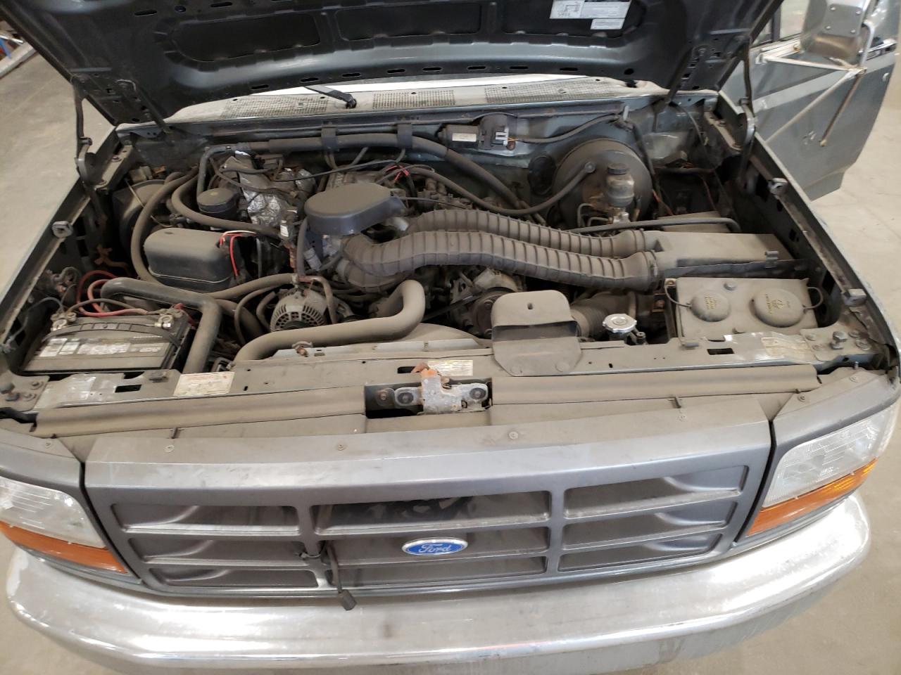 2FTHF26HXSCA70594 1995 Ford F250