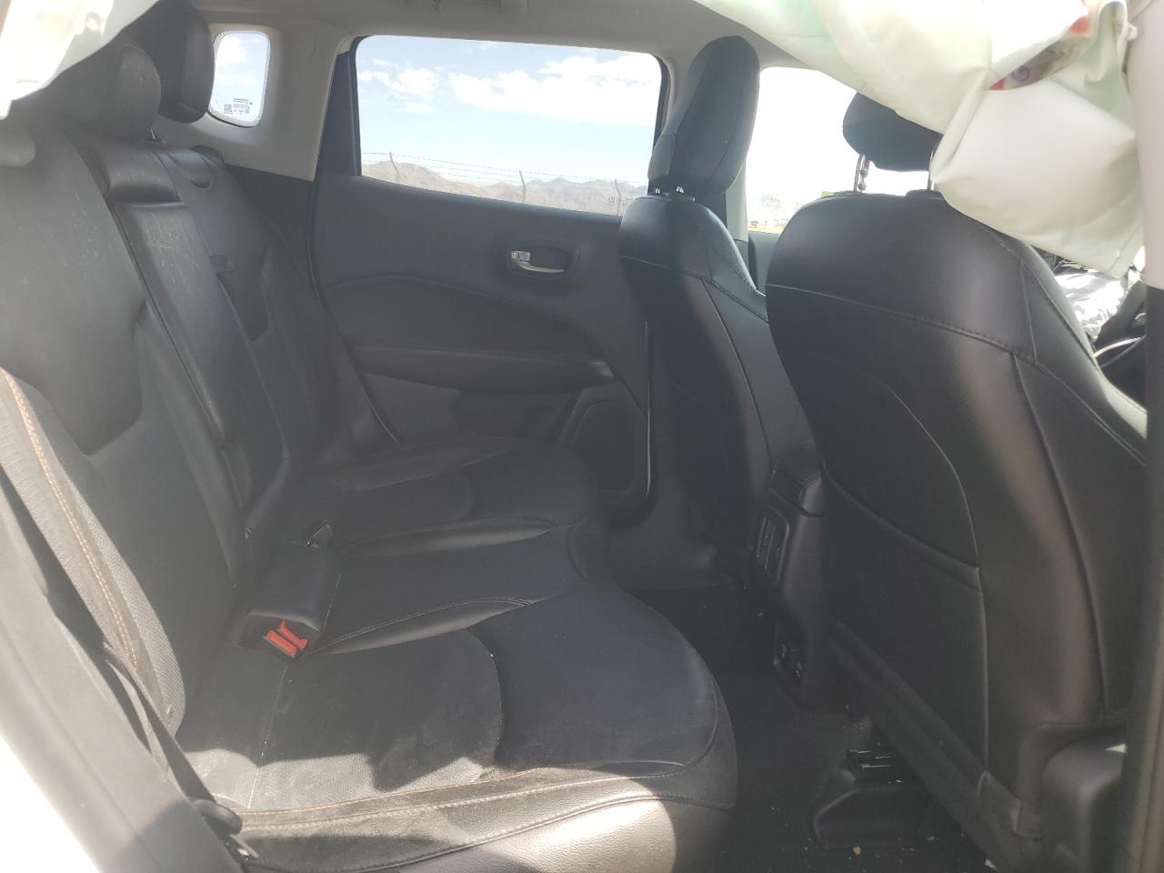 3C4NJDCB0MT572427 2021 Jeep Compass Limited