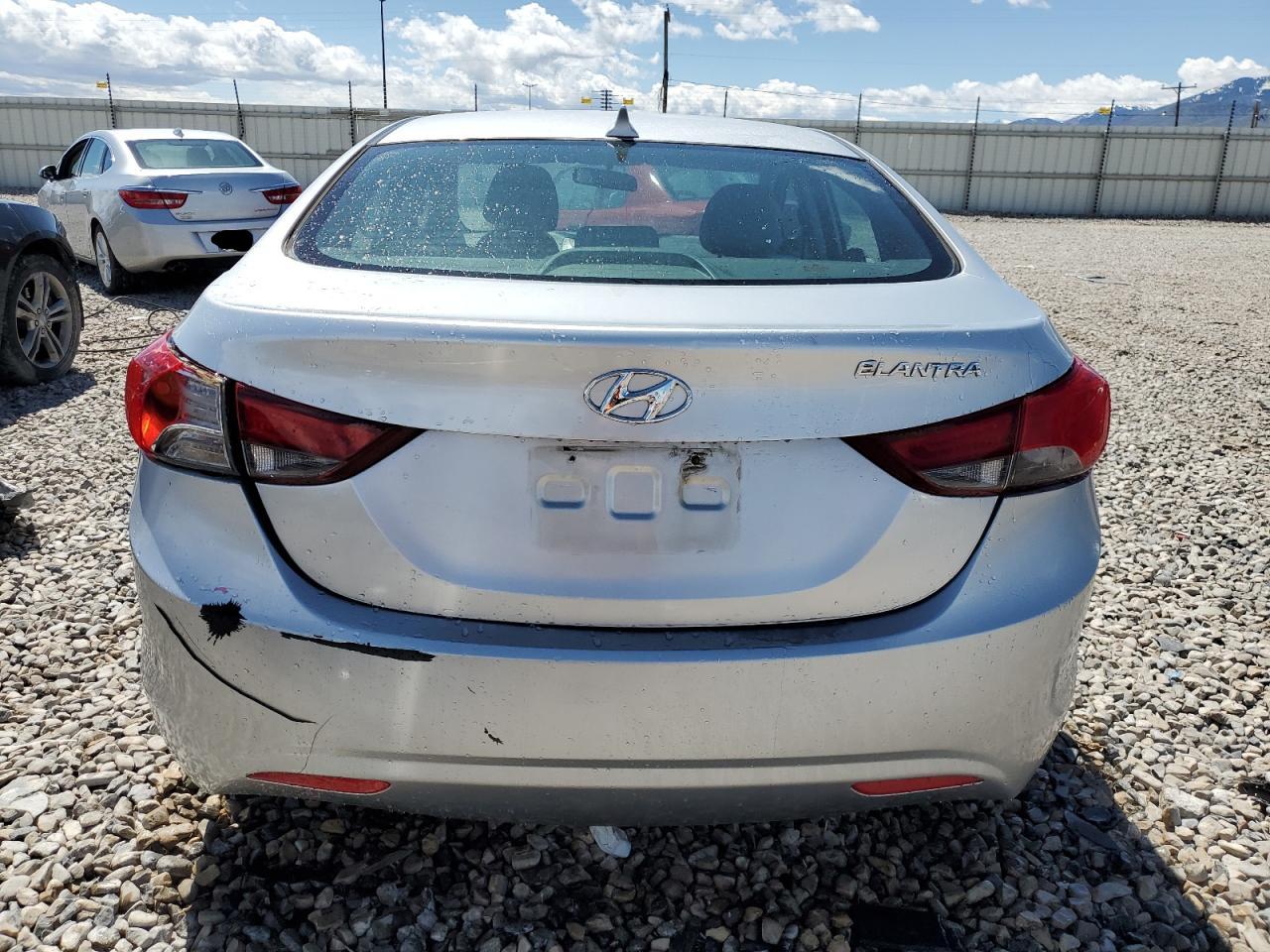 KMHDH4AE1DU904770 2013 Hyundai Elantra Gls