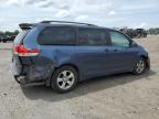 TOYOTA SIENNA LE photo