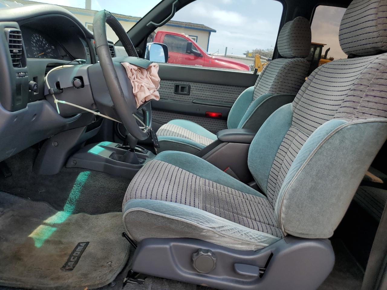 4TAWN74N7VZ290018 1997 Toyota Tacoma Xtracab Sr5