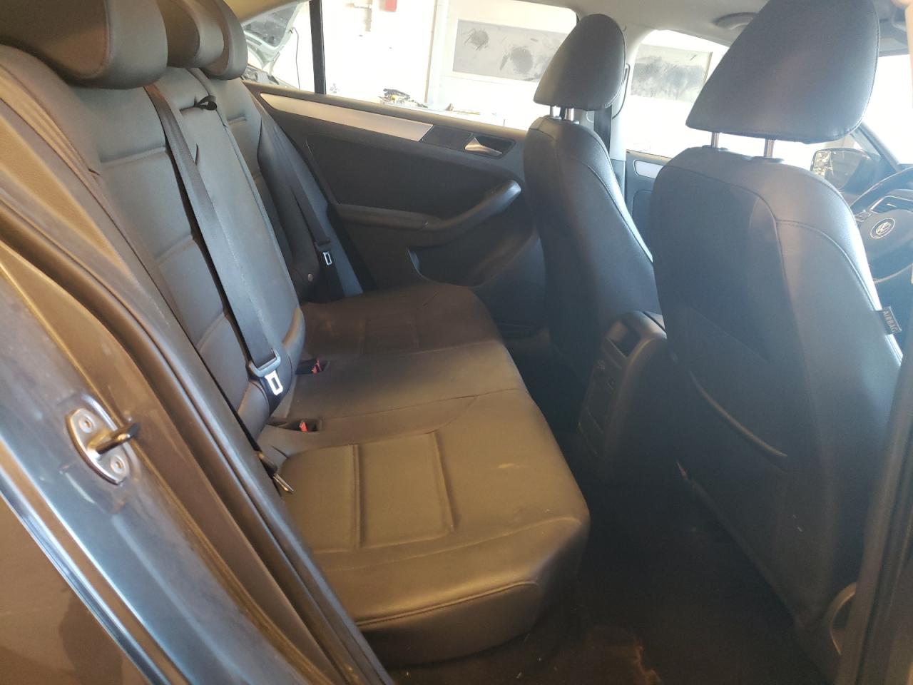 3VW3L7AJ2CM466032 2012 Volkswagen Jetta Tdi