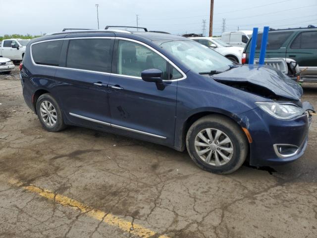 2018 Chrysler Pacifica Touring L VIN: 2C4RC1BG6JR261865 Lot: 53443574