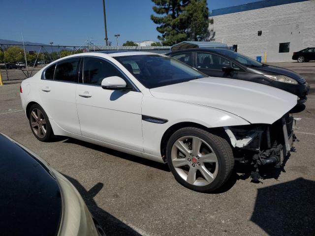 VIN SAJAE4BG2HA955235 2017 Jaguar XE, Prestige no.4