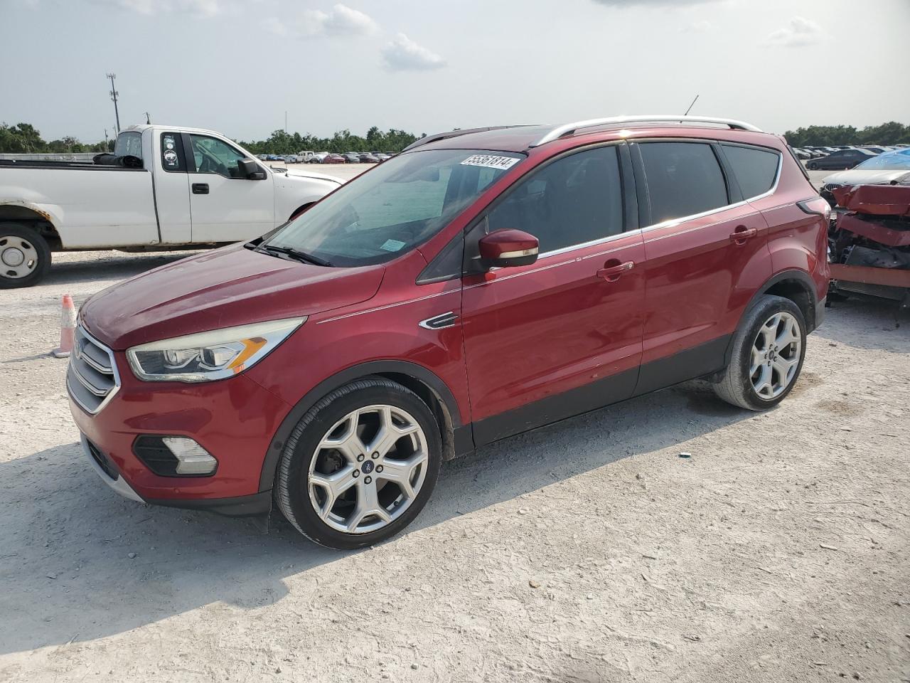 1FMCU0J98HUA63703 2017 Ford Escape Titanium