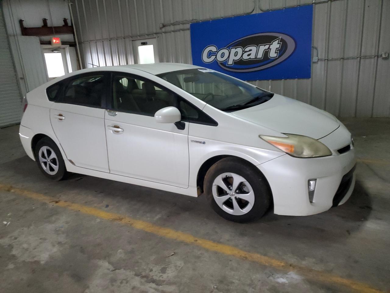 JTDKN3DU6E1760511 2014 Toyota Prius