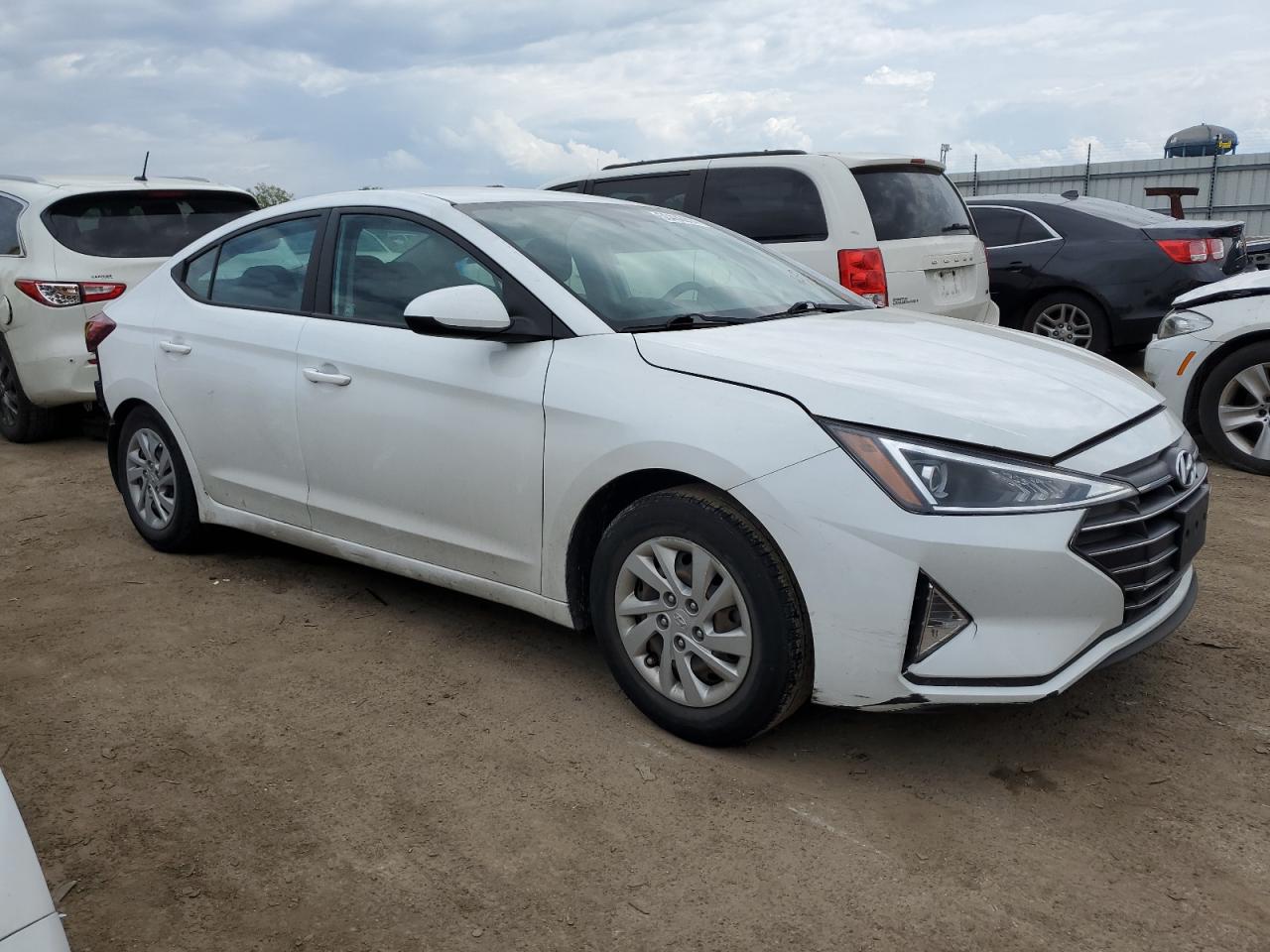 2020 Hyundai Elantra Se vin: 5NPD74LFXLH522145