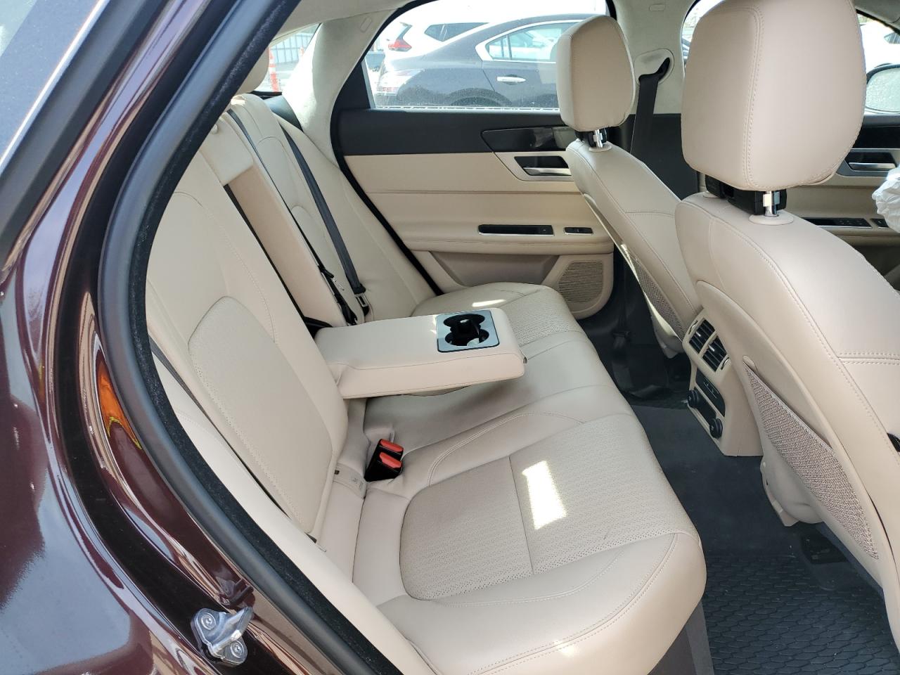 SAJBK4FX5LCY85105 2020 Jaguar Xf Prestige