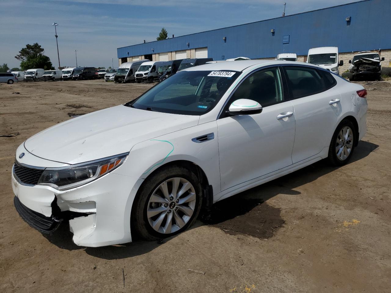 5XXGT4L38JG265686 2018 Kia Optima Lx