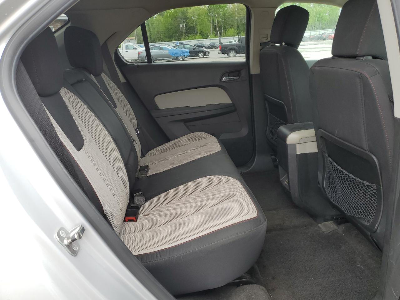 2CNFLEEC7B6375097 2011 Chevrolet Equinox Lt