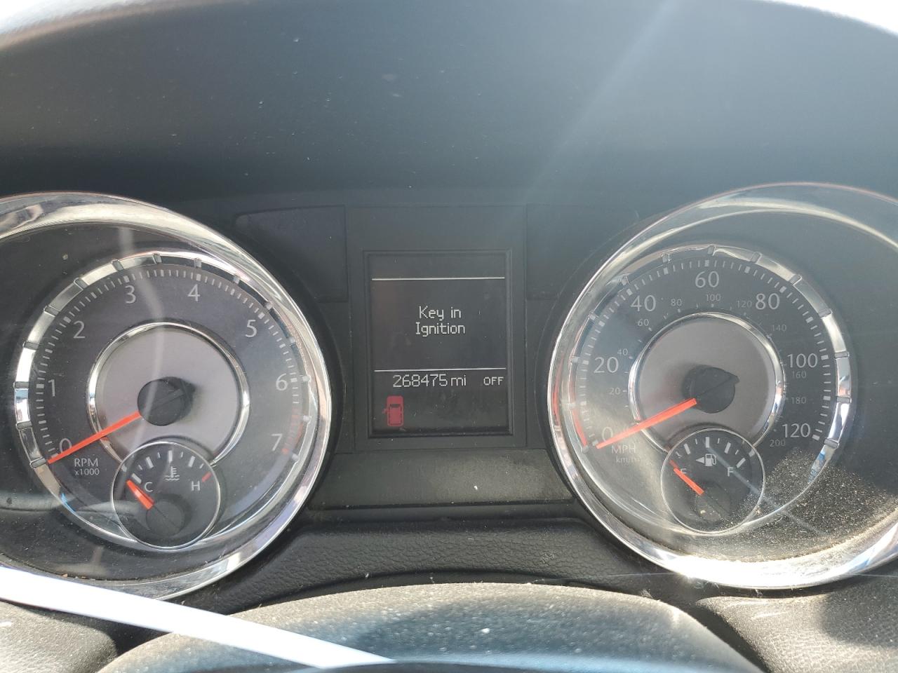 2C4RC1BG6DR747631 2013 Chrysler Town & Country Touring