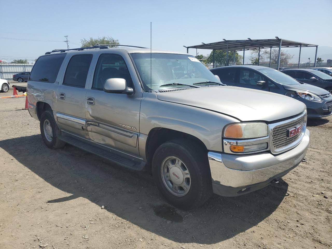 3GKEC16T52G210973 2002 GMC Yukon Xl C1500