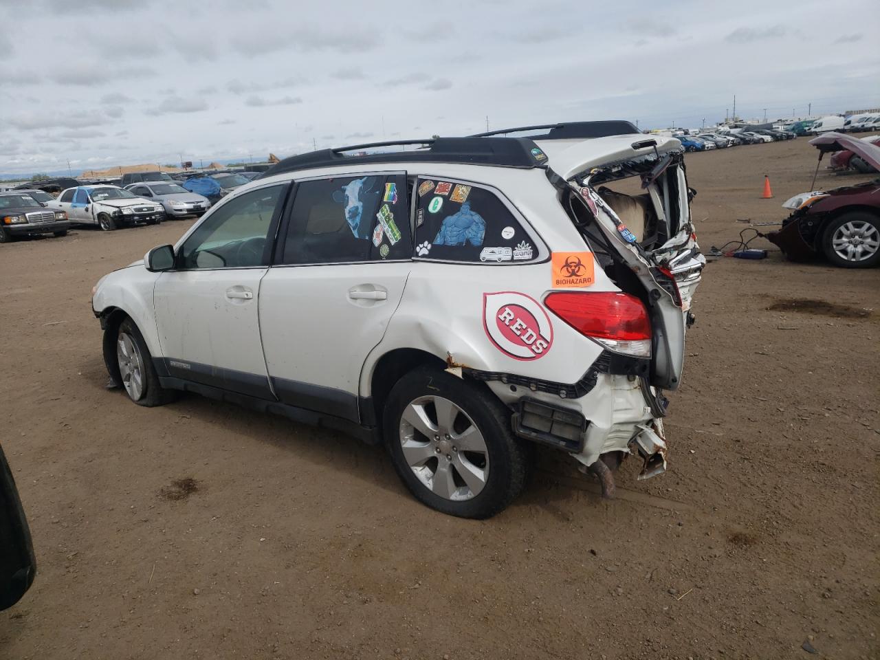 4S4BRBKC5A3365061 2010 Subaru Outback 2.5I Limited