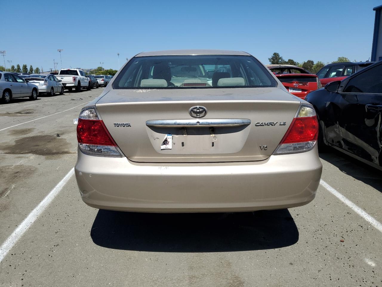 4T1BF30KX5U598619 2005 Toyota Camry Le