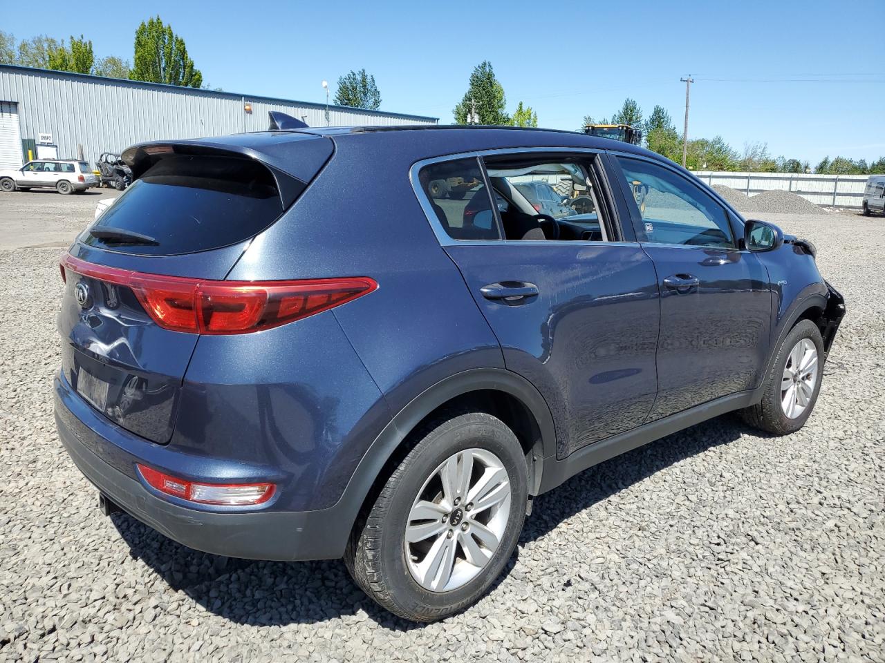 KNDPMCAC2H7066372 2017 Kia Sportage Lx