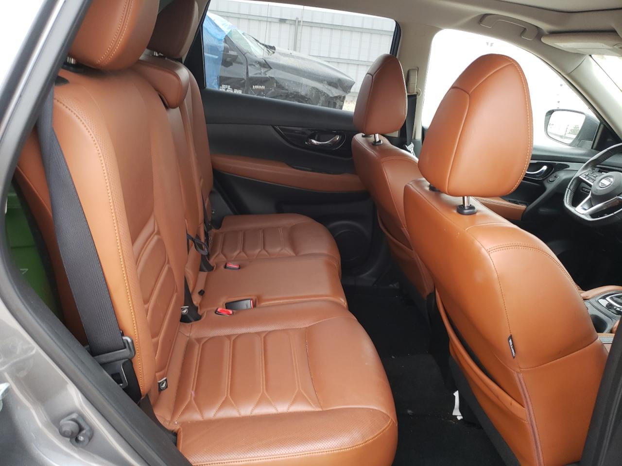 JN8AT2MT7JW486059 2018 Nissan Rogue S