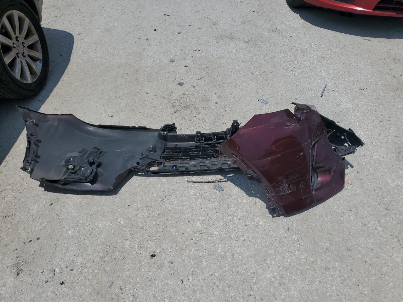 5TDZZRFH3KS365299 2019 Toyota Highlander Le