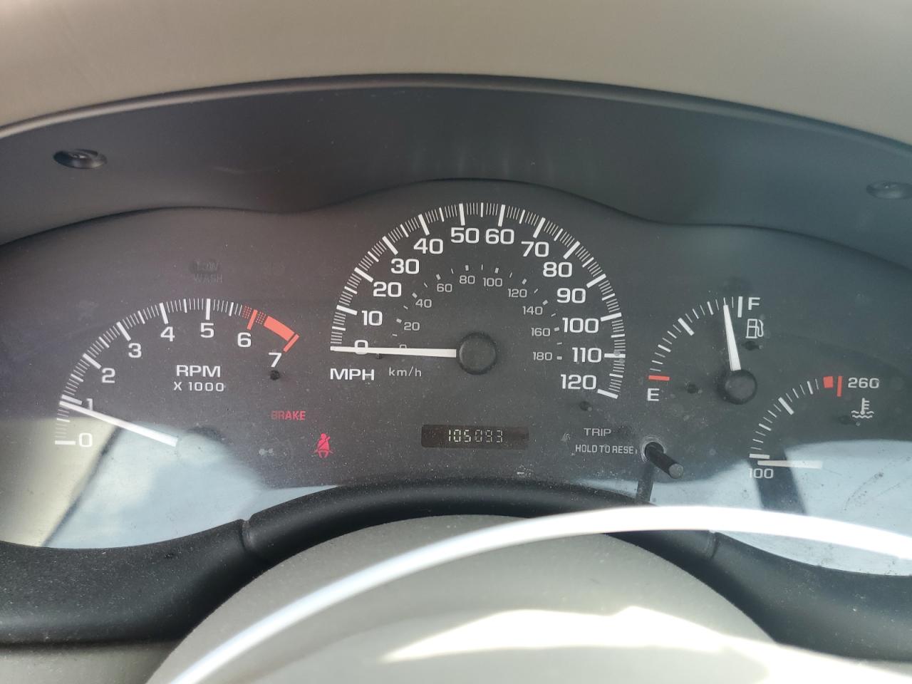 1G1ND52F85M175226 2005 Chevrolet Classic