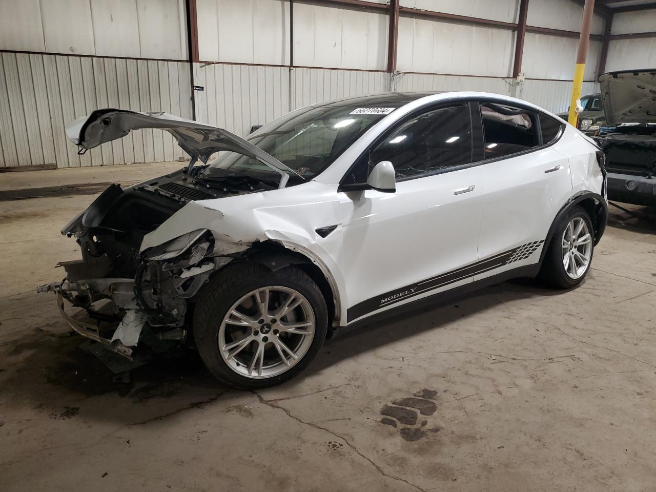 7SAYGDEE7NF317800 2022 Tesla Model Y