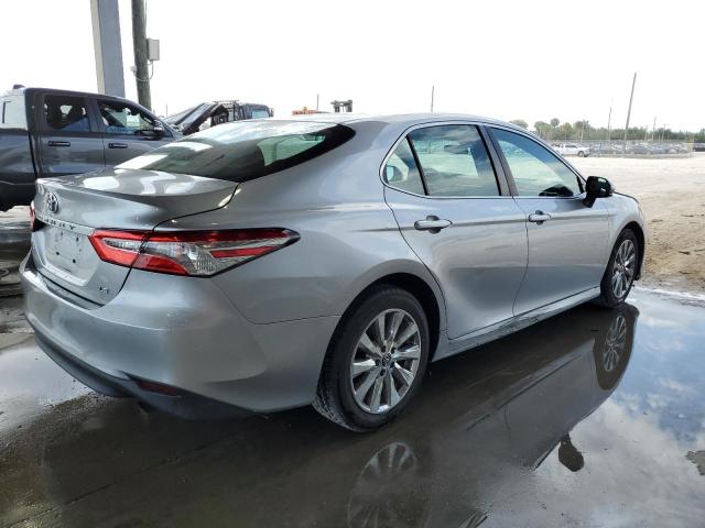 2018 Toyota Camry L VIN: 4T1B11HK1JU155860 Lot: 54589684