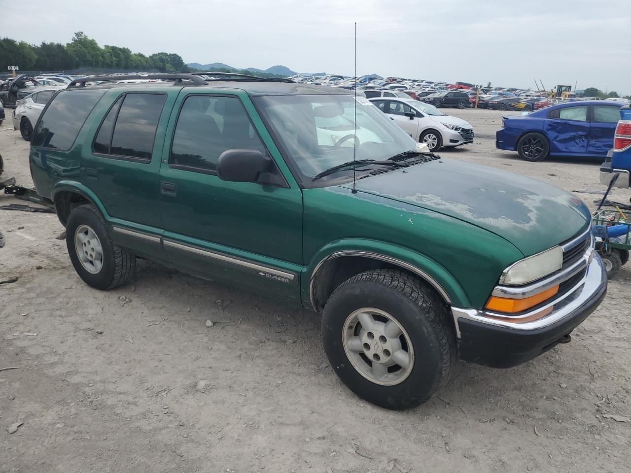 1GNDT13WXX2233856 1999 Chevrolet Blazer