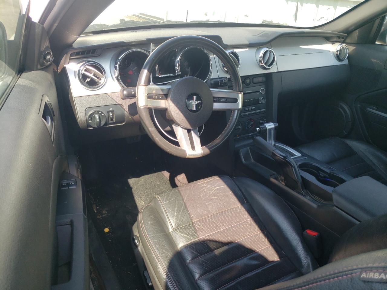 1ZVHT80NX85175579 2008 Ford Mustang