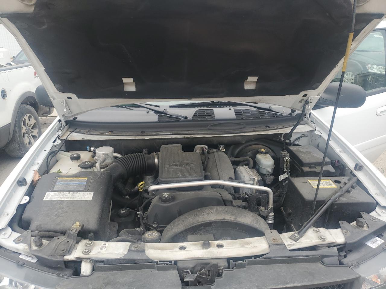 1GNDS13S042196523 2004 Chevrolet Trailblazer Ls