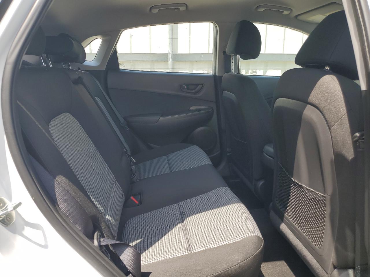 KM8K12AA2KU296073 2019 Hyundai Kona Se