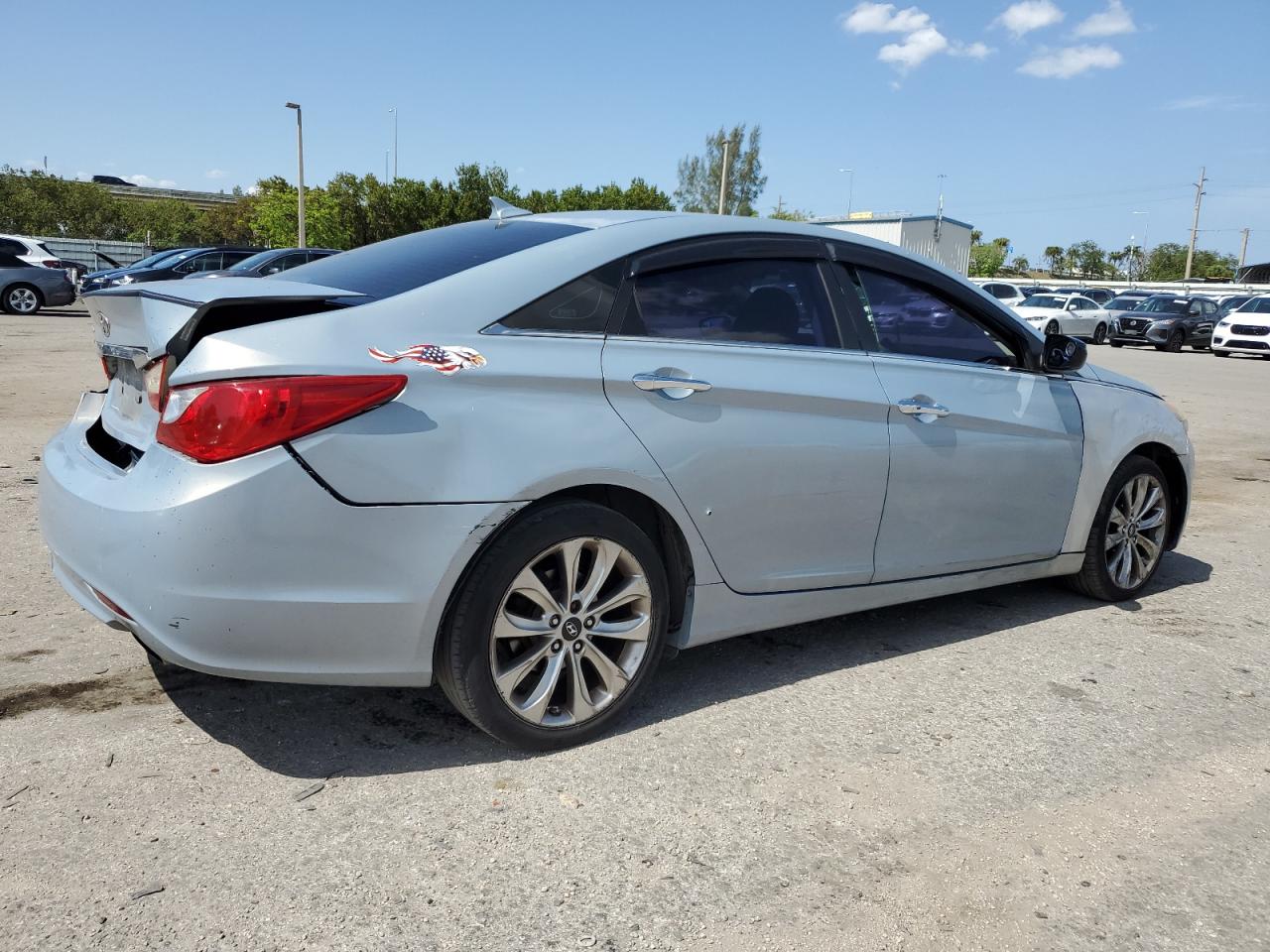 5NPEC4AC6BH138547 2011 Hyundai Sonata Se