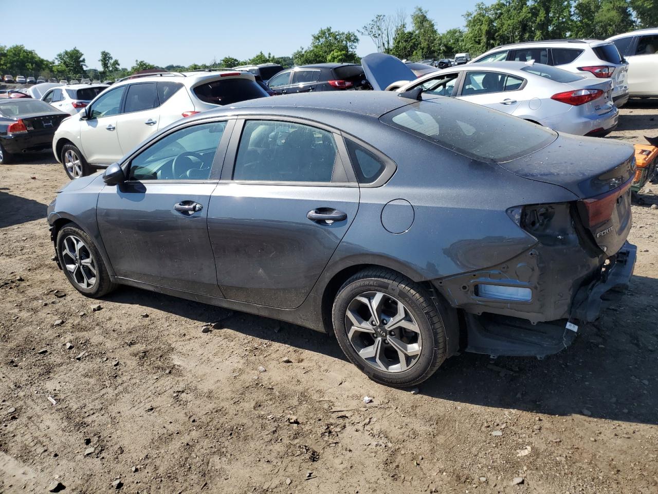 3KPF24AD4ME352413 2021 Kia Forte Fe