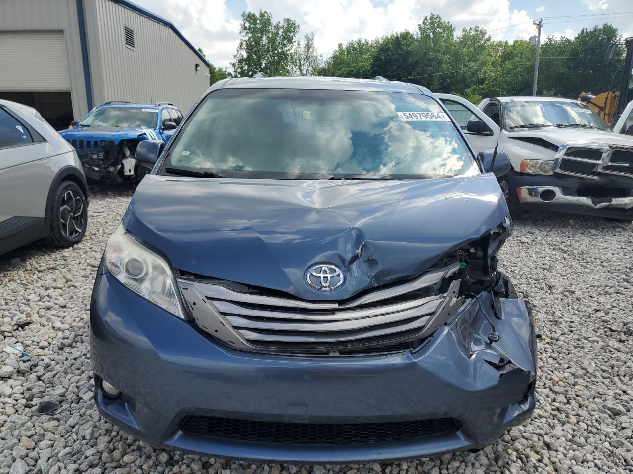 5TDYK3DC7GS726125 2016 Toyota Sienna Xle