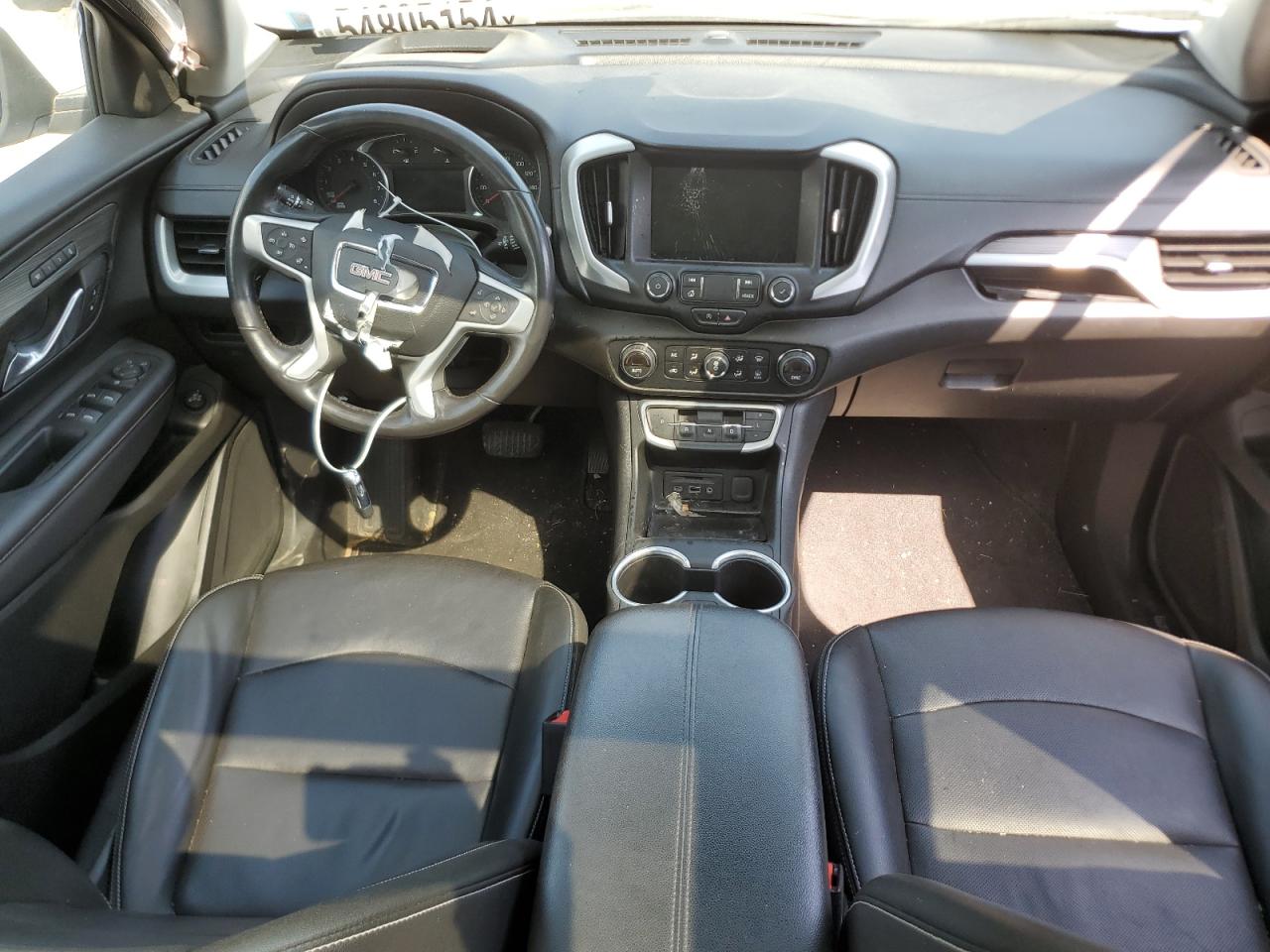 3GKALVEV2NL126078 2022 GMC Terrain Slt