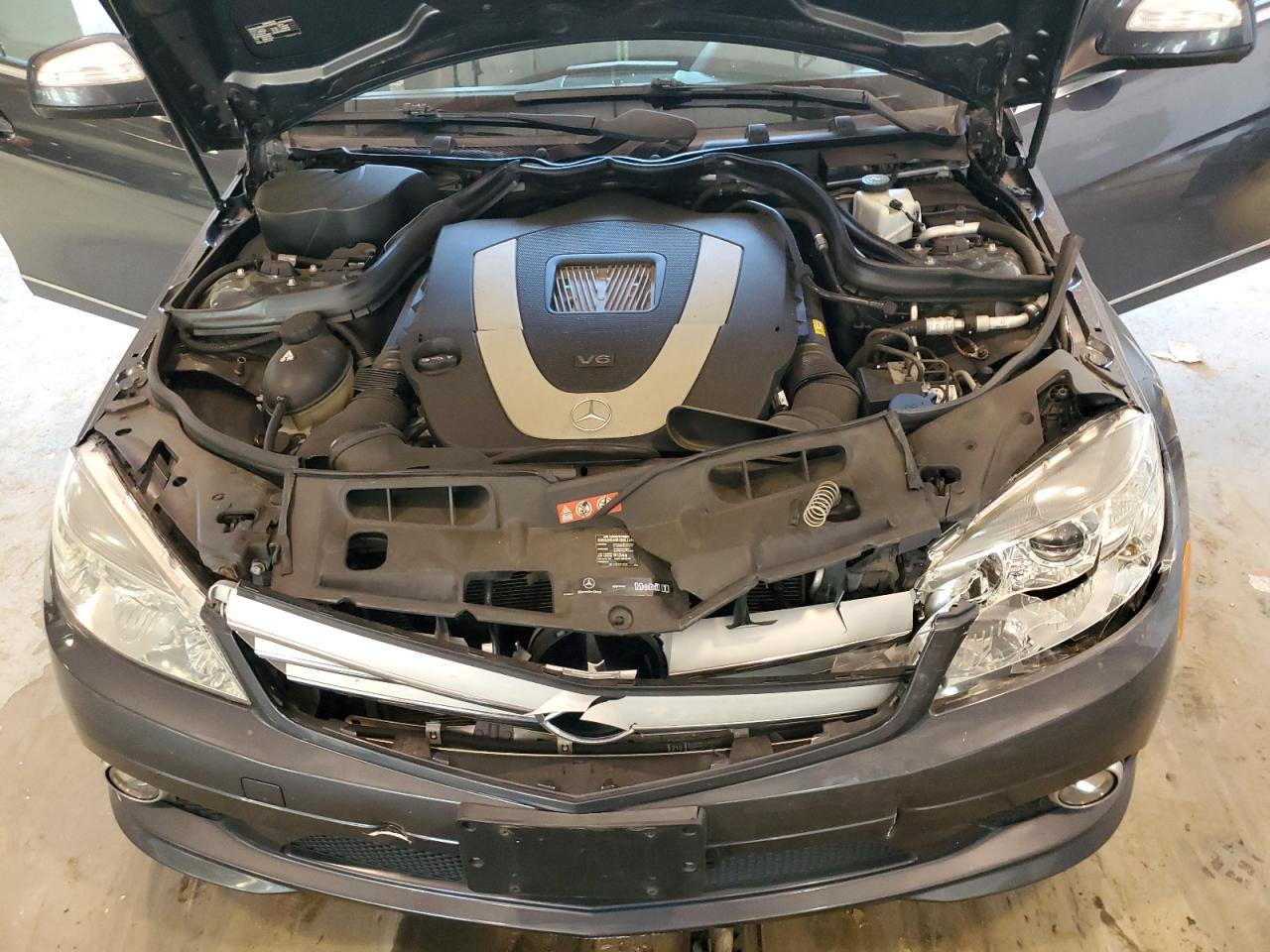 WDDGF81X69F229936 2009 Mercedes-Benz C 300 4Matic