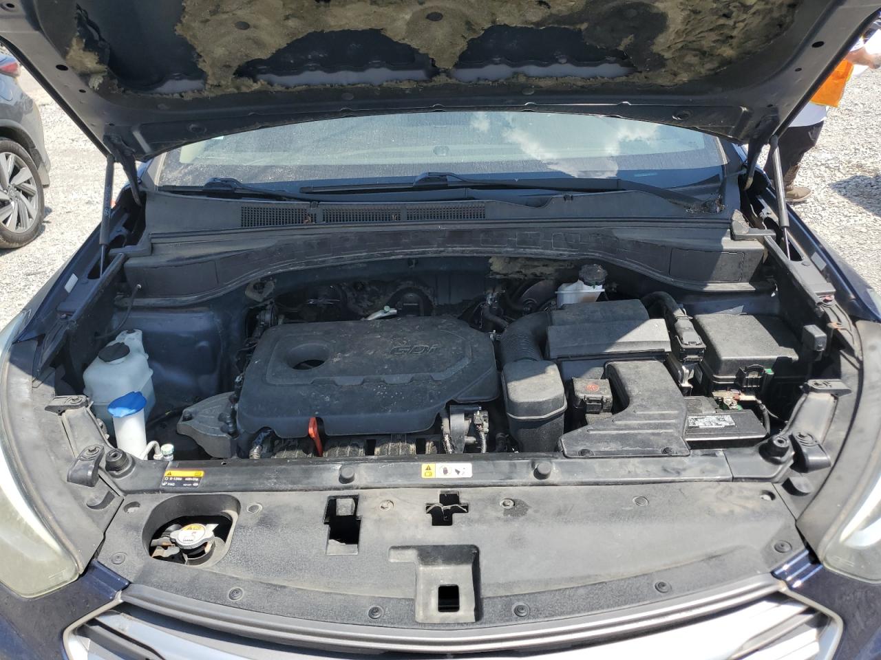 5XYZU3LB2HG462320 2017 Hyundai Santa Fe Sport