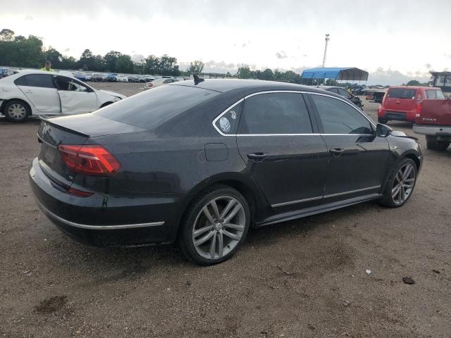  VOLKSWAGEN PASSAT 2017 Черный