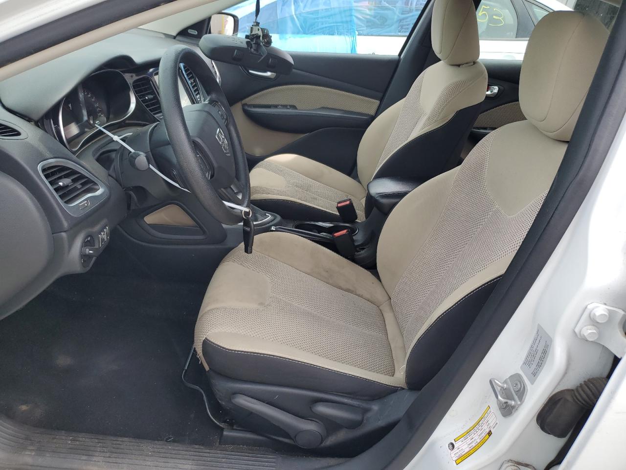 1C3CDFBB6FD242588 2015 Dodge Dart Sxt