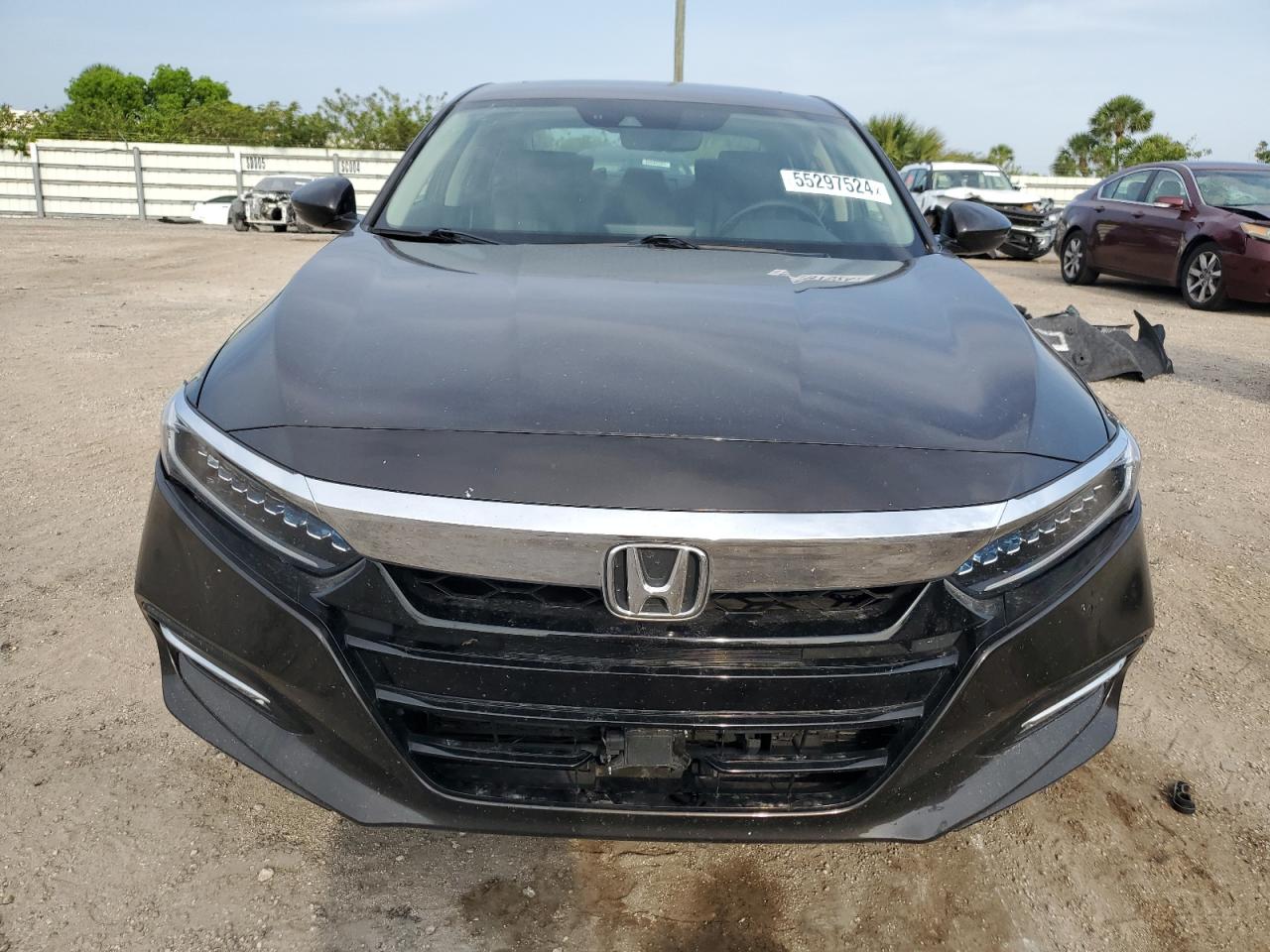 1HGCV3F98JA005207 2018 Honda Accord Touring Hybrid