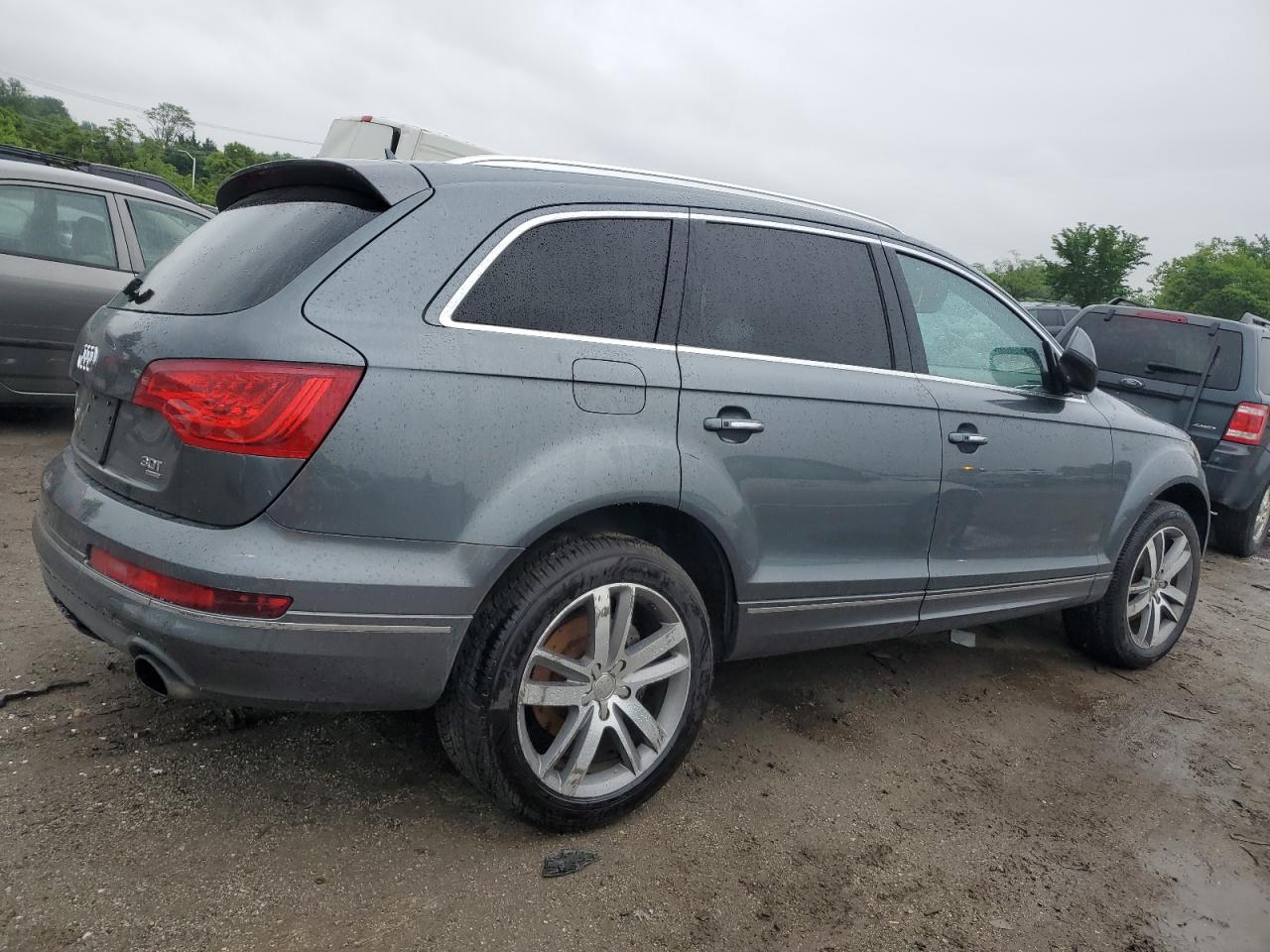 WA1LGAFE5ED017985 2014 Audi Q7 Premium Plus